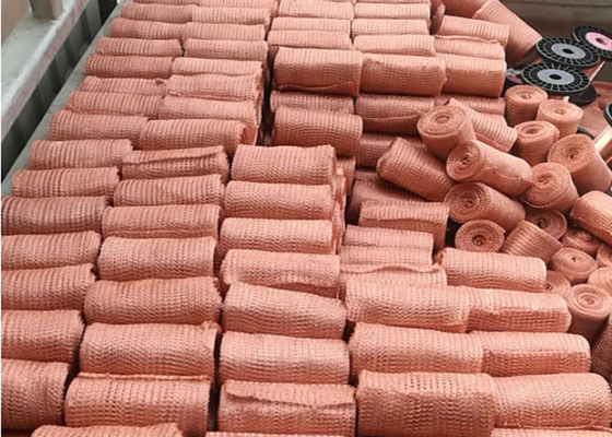 8mm SS304 Örme Örgü Kumaş ODM Yüksek Sıcaklık Dayanımı 800 Derece