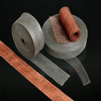 0.05mm Galvanizli Dokuma Paslanmaz Çelik Ağı Ahşap Palette Paketlenmiş